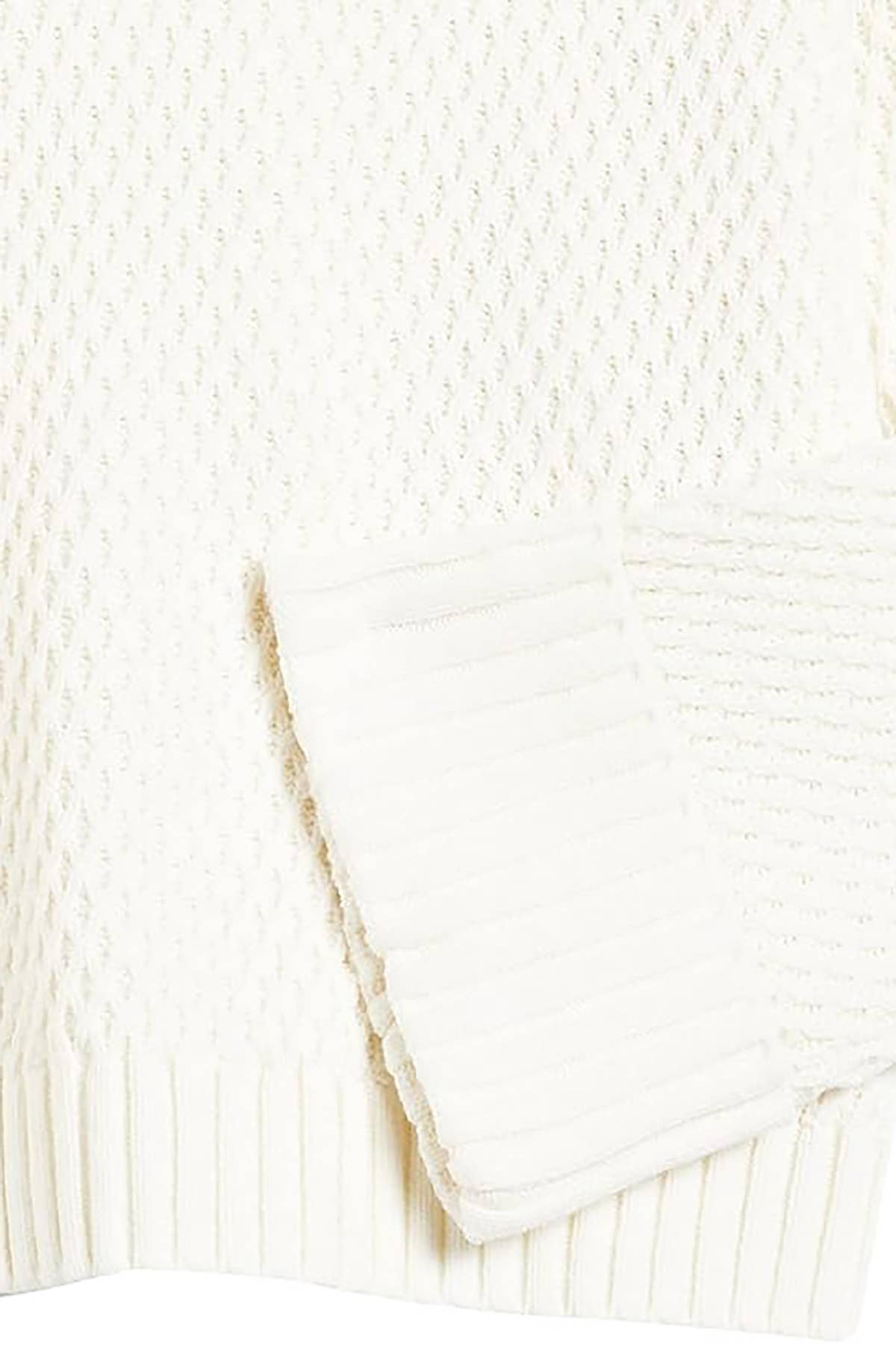 Ivory Textured Knit Turtleneck Sweater