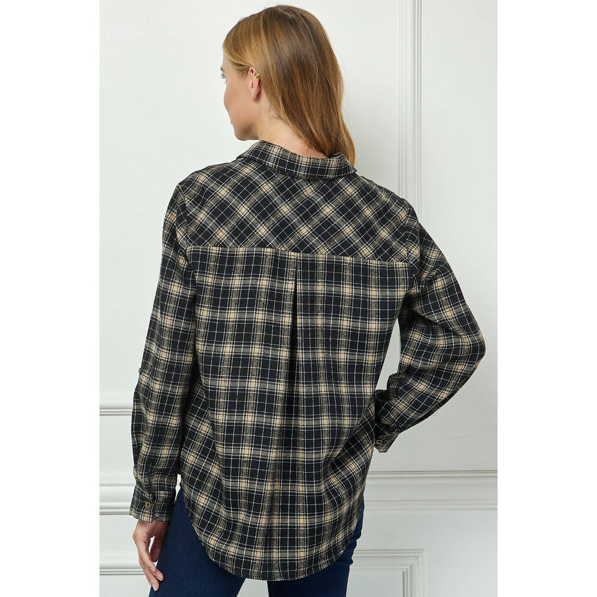 Black & Tan Plaid Roll-Sleeve Flannel Shirt