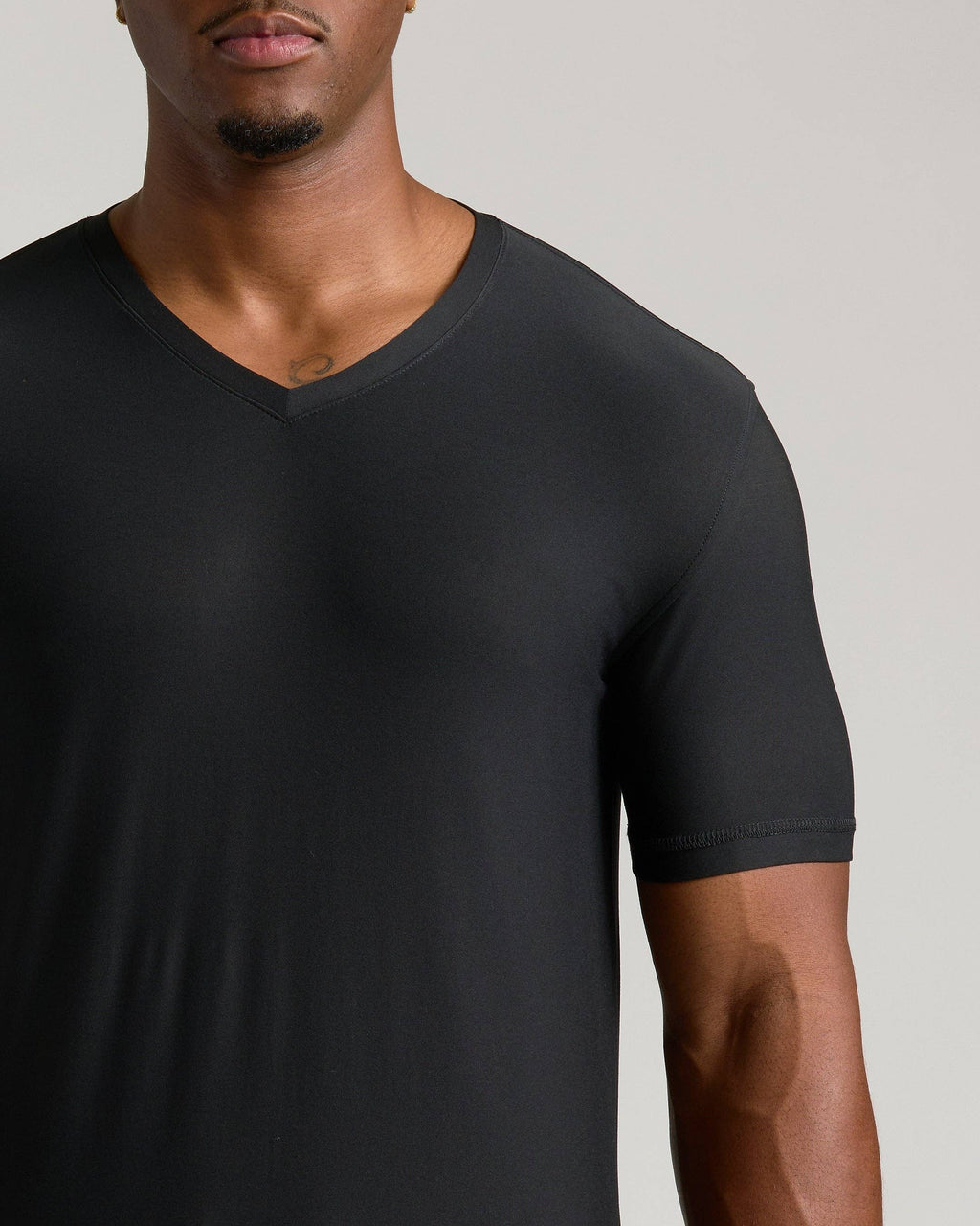 True Classic Black Tall Active V-Neck T-Shirt
