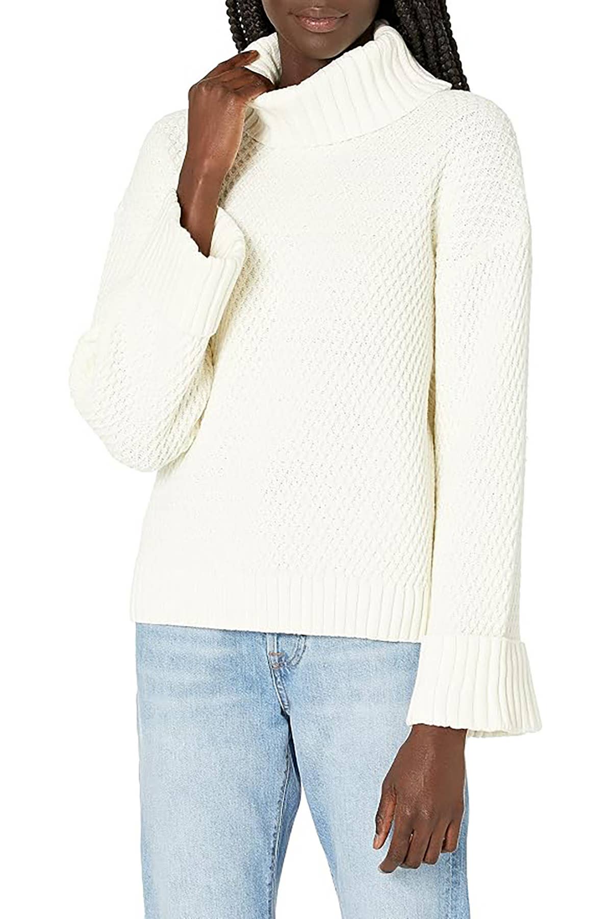 Ivory Textured Knit Turtleneck Sweater