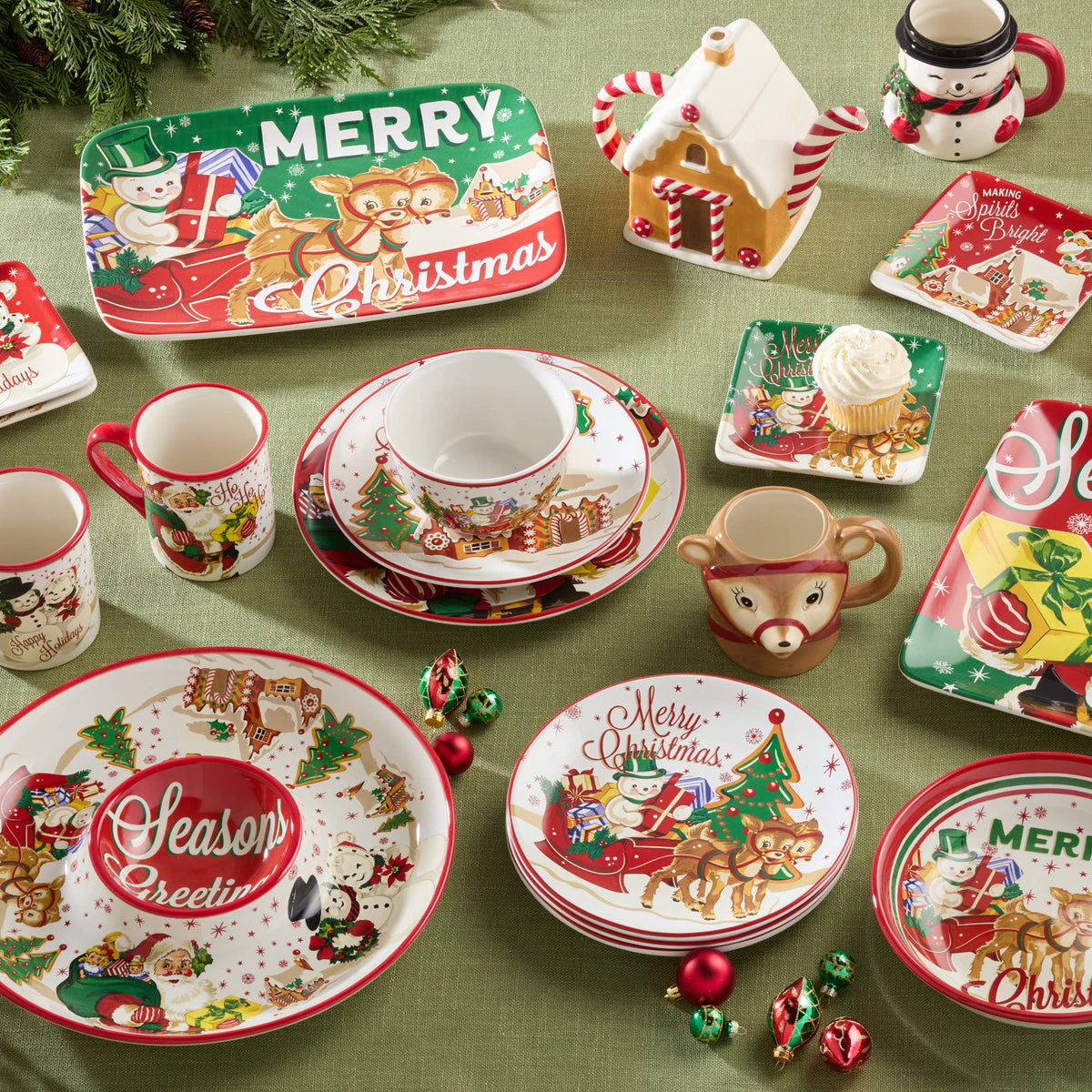Retro Christmas 3D Character Mug – 18 oz