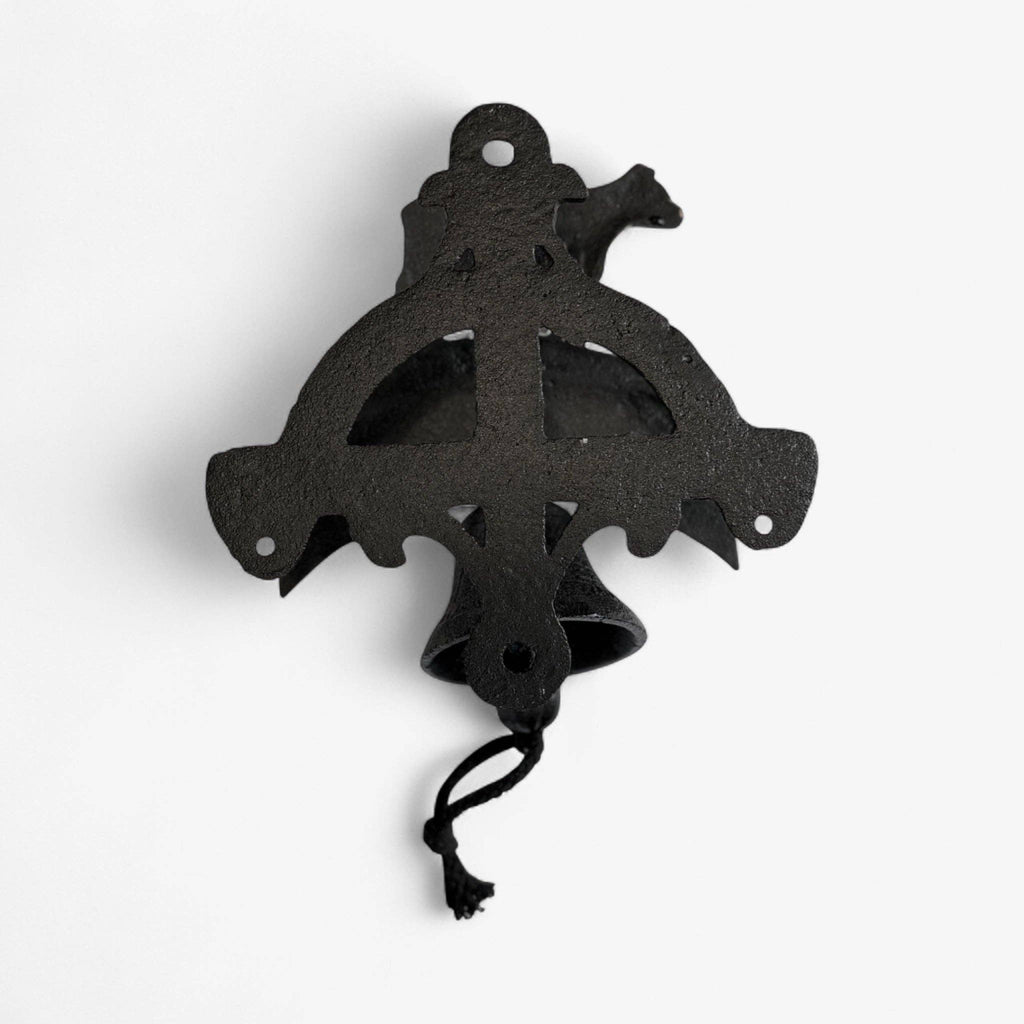 Cast Iron Cow Welcome Bell Sign – Farmhouse Door Bell & Rustic Wall Décor, 7.3"