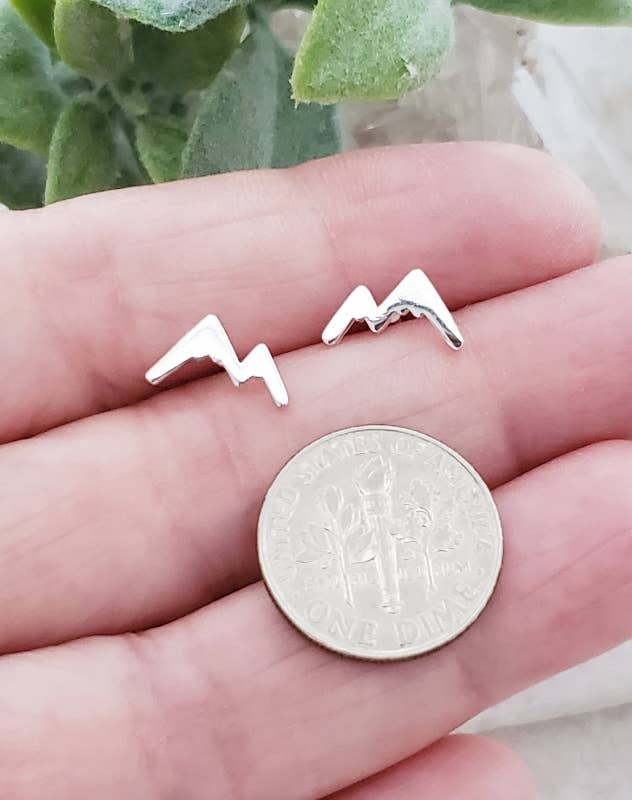 Mountain Peaks Sterling Silver Stud Earrings – Nature-Inspired Jewelry