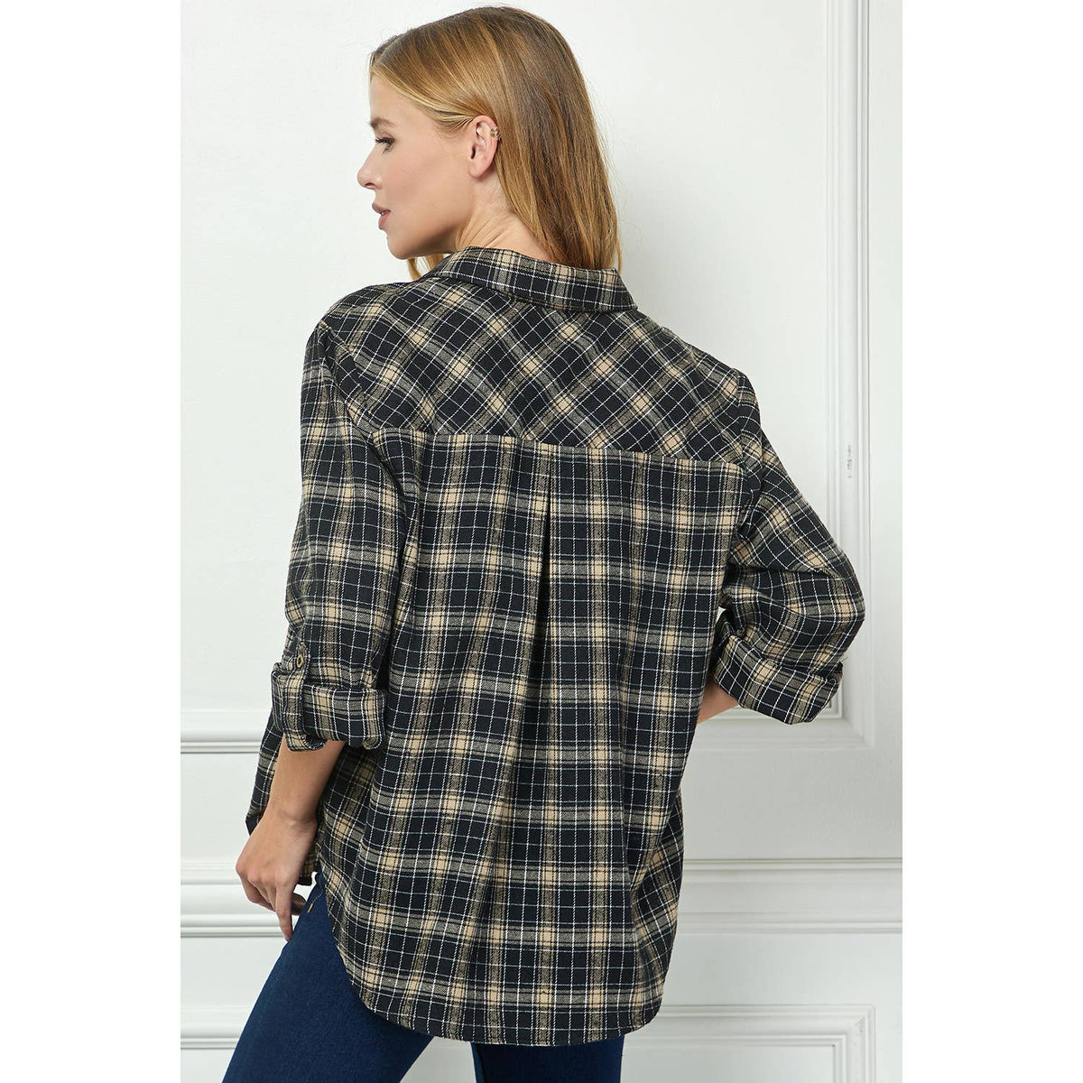 Black & Tan Plaid Roll-Sleeve Flannel Shirt